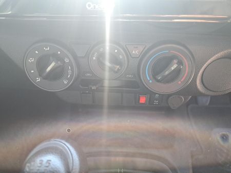 2022-Toyota-Hilux-24-GD-6-Raised-Body-Raider-Double-Cab_14