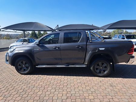2022-Toyota-Hilux-24-GD-6-Raised-Body-Raider-Double-Cab_21