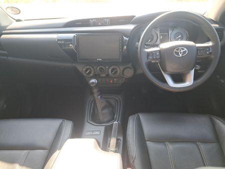 2022-Toyota-Hilux-24-GD-6-Raised-Body-Raider-Double-Cab_5