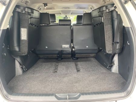 2025-Toyota-Fortuner-24-GD-6-RB-Auto_16
