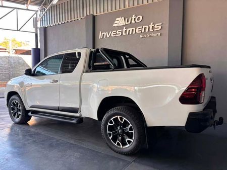 2019-Toyota-Hilux-28-GD-6-Raised-Body-Raider-Auto-Extended-Cab_5