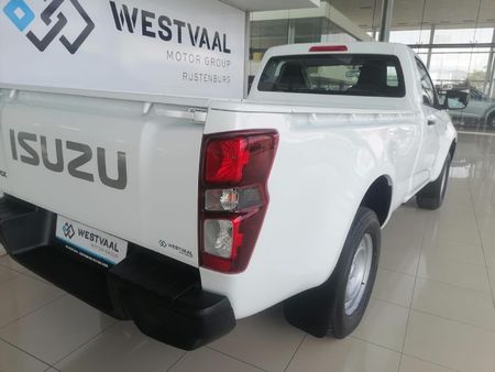 2026-Isuzu-D-Max-19-DDI-HR-L-Single-Cab_15