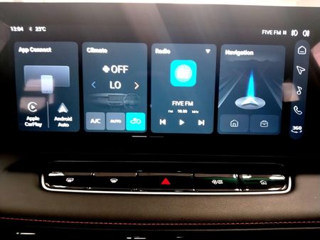 2026-MG-HS-15T-Luxury-Auto_23