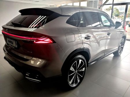2026-MG-HS-15T-Luxury-Auto_8