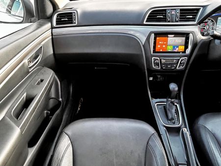 2024-Suzuki-Ciaz-15-GLX-Auto_19