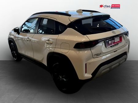 2025-Toyota-Starlet-Cross-15XS-Auto_4