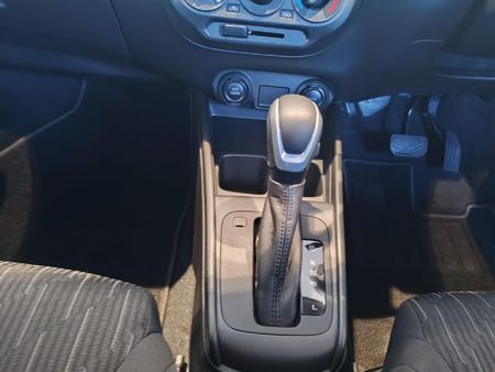 2026-Suzuki-Ertiga-15-GL-Auto_12