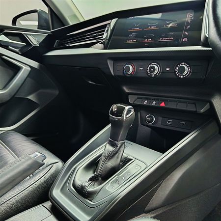 2021-Audi-A1-Sportback-10-TFSI-Auto-30-TFSI_20