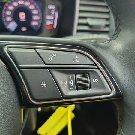 2021-Audi-A1-Sportback-10-TFSI-Auto-30-TFSI_33