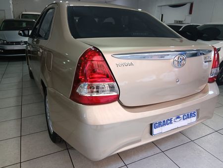 2020-Toyota-Etios-15-Xi_9