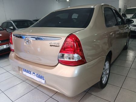 2020-Toyota-Etios-15-Xi_10