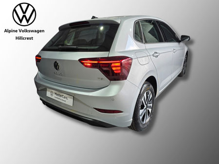 2025-Volkswagen-Polo-10-TSI-Life-Auto-DSG_4