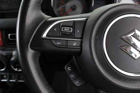 2022-Suzuki-Jimny-15-GLX-Auto_4