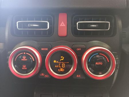 2023-Suzuki-Jimny-15-GLX-Auto_17