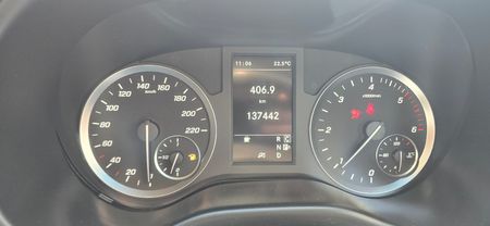 2024-Mercedes-Benz-Vito-114-20-CDI-Tourer-Pro-Auto_15