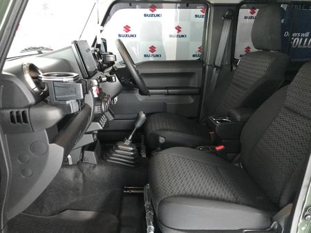 2026-Suzuki-Jimny-15-GLX-AllGrip-5-Door_7