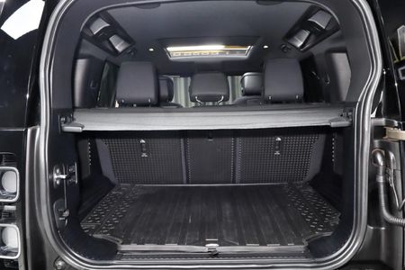2021-Land-Rover-Defender-110-D300-X-221kW_7