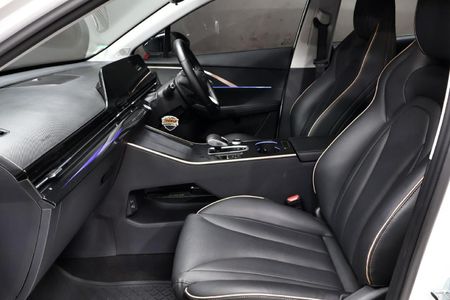 2023-Omoda-C5-15T-Luxury-S_14