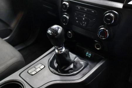 2021-Ford-Ranger-22-TDCi-XL-Double-Cab_18
