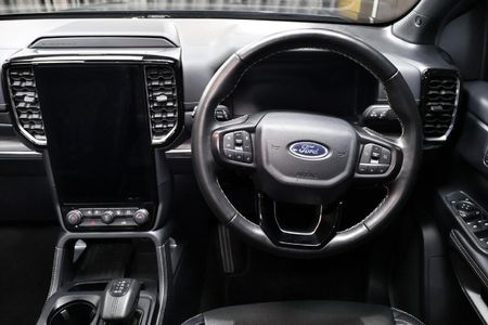 2025-Ford-Everest-30D-V6-Platinum-AWD-Auto_9