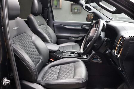 2025-Ford-Everest-30D-V6-Platinum-AWD-Auto_17