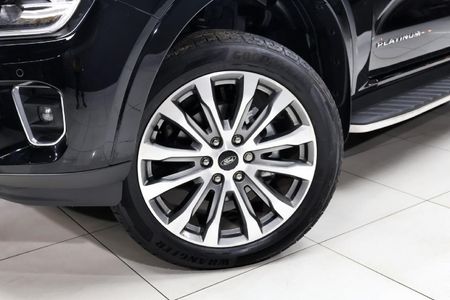 2025-Ford-Everest-30D-V6-Platinum-AWD-Auto_28