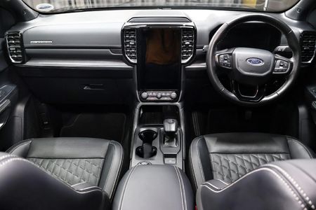 2025-Ford-Everest-30D-V6-Platinum-AWD-Auto_8
