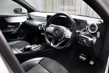 2022-Mercedes-Benz-A-Class-A-200-Progressive-Auto_11