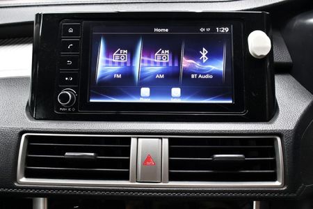 2023-Mitsubishi-Xpander-15_10