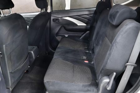 2023-Mitsubishi-Xpander-15_14