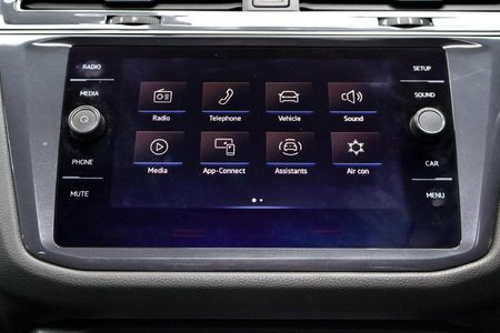 2021-Volkswagen-Tiguan-14-TSI-R-Line-DSG-Auto-110kW_14