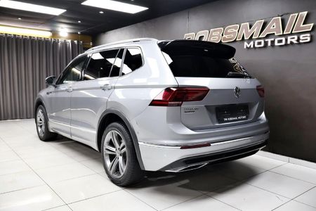 2021-Volkswagen-Tiguan-14-TSI-R-Line-DSG-Auto-110kW_4