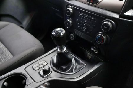 2021-Ford-Ranger-22-TDCi-XL-4x4-Double-Cab_18