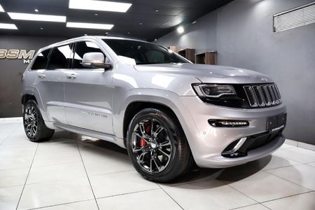 2015-Jeep-Grand-Cherokee-64-SRT_1