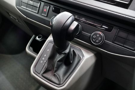 2024-Volkswagen-Kombi-T61-20-TDI-110kW-Auto-Trendline_17