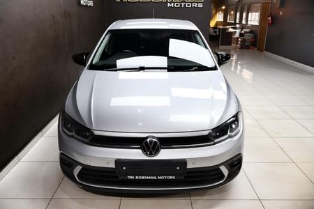 2022-Volkswagen-Polo-10-TSI-Life-Auto-DSG_2