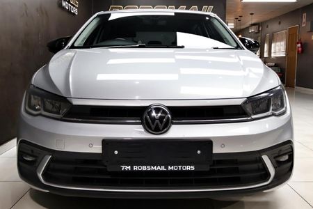 2022-Volkswagen-Polo-10-TSI-Life-Auto-DSG_7