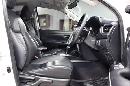 2022-Toyota-Fortuner-24-GD-6-4x4-Auto_13