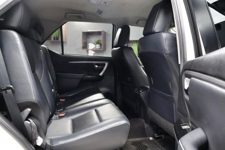2022-Toyota-Fortuner-24-GD-6-4x4-Auto_19