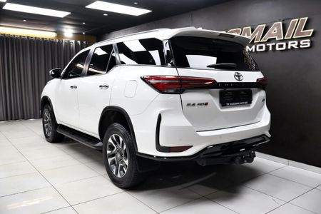 2022-Toyota-Fortuner-24-GD-6-4x4-Auto_4