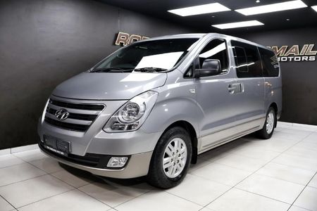 2017-Hyundai-H-1-25-CRDi-Elite-Auto_0