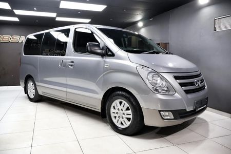 2017-Hyundai-H-1-25-CRDi-Elite-Auto_1