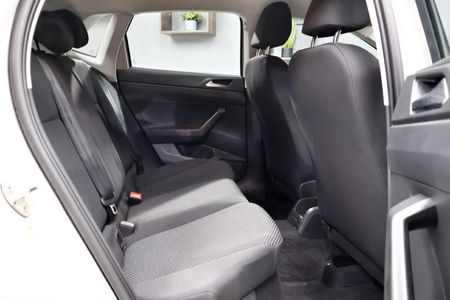 2026-Volkswagen-Polo-10-TSI_18