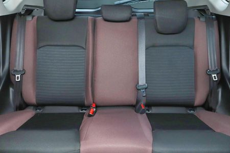 2026-Suzuki-Fronx-15-GL-Auto_15