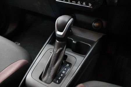 2026-Toyota-Starlet-Cross-15XR-Auto_18