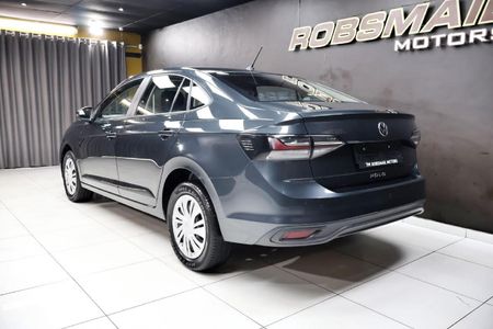 2024-Volkswagen-Polo-Classic-16-Life_4