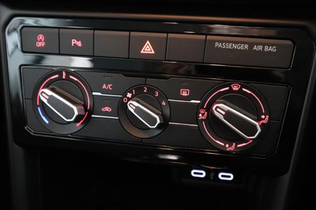 2021-Volkswagen-T-Cross-10-TSI-Comfortline-Auto_16