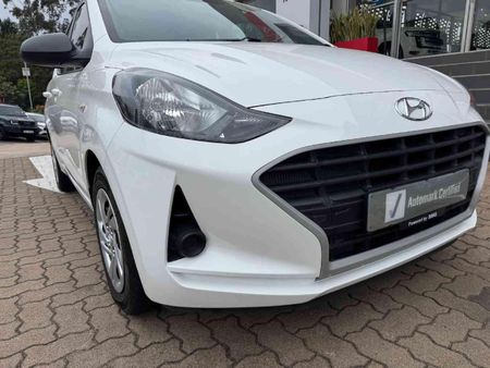 2023-Hyundai-Grand-i10-10-Motion_1