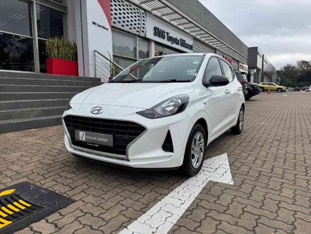2023-Hyundai-Grand-i10-10-Motion_21