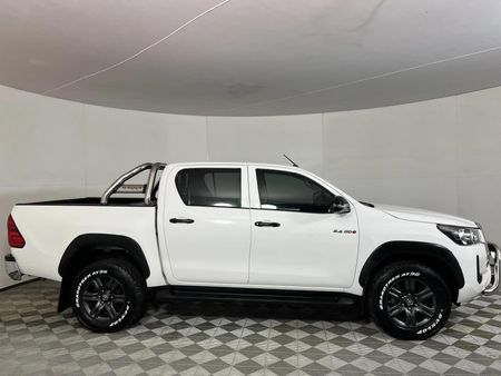 2021-Toyota-Hilux-24-GD-6-Raised-Body-Raider-Double-Cab_14
